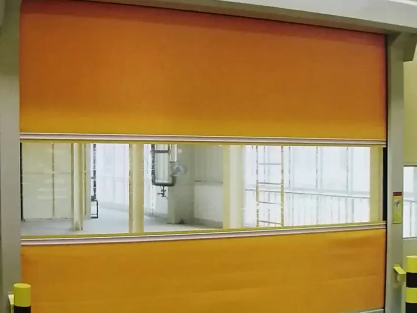 Puerta automática para edificio corporativo